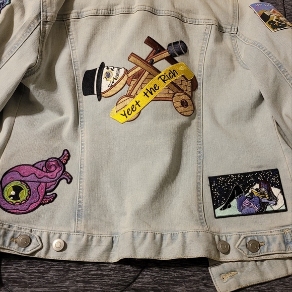 Patch jacket - Picture 2 of 7